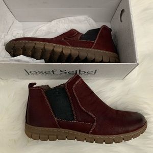 Josef Siebel Mini Boots (Size 39)